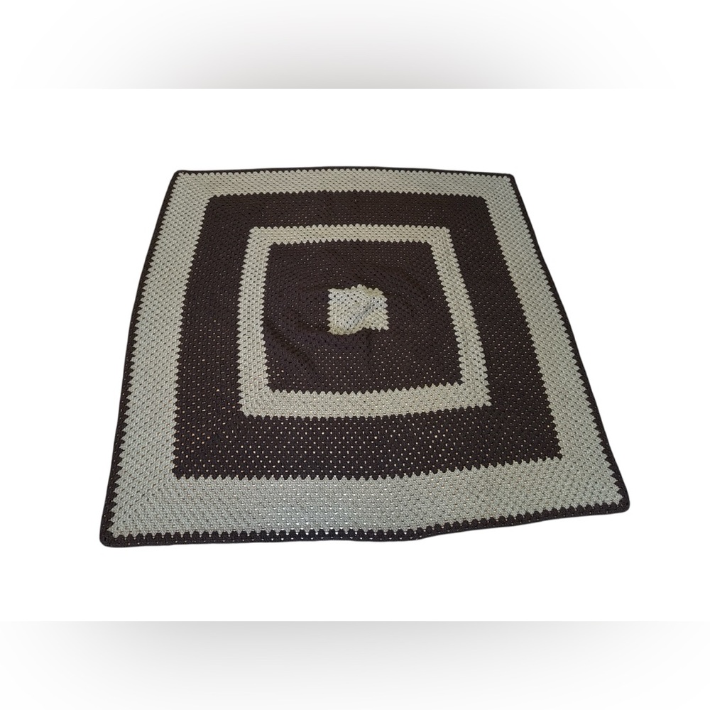 Vintage 1970s Brown Granny Knit Crochet Throw Afghan Blanket 54” x 54”